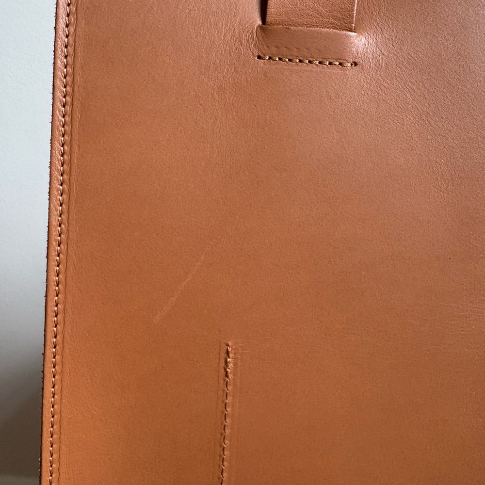 Eileen Fisher Vegetable Tanned Italian Leather Tote Bag - Picture 14 of 16